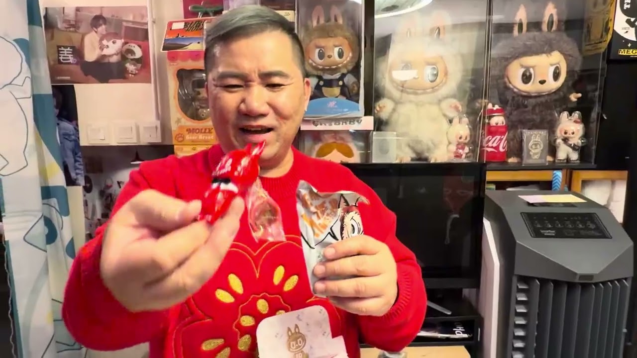 Pop Mart - Labubu 10周年紀念版鎖匙扣及最新Crybaby吊飾 ￼Unboxing🎉🎊🎉🎊