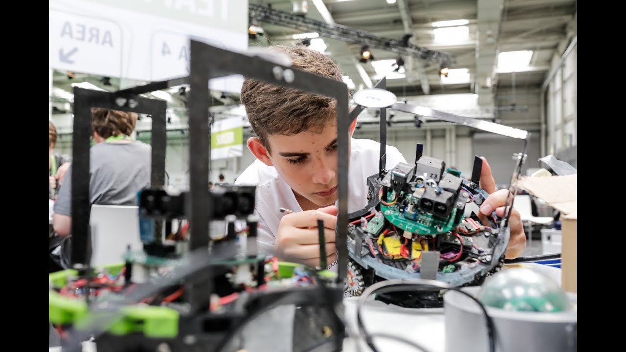 Best of RoboCup Junior Euro 2019 auf der IdeenExpo 2019
