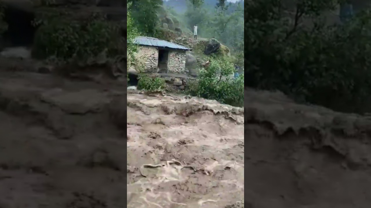 omg 😳 terrible flood 😢😳#shorts #nature #mountains #landslide #waterfall #travel #ytshorts #fypシ