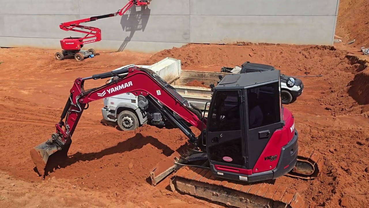 MINI ESCAVADEIRA YANMAR VIO 80