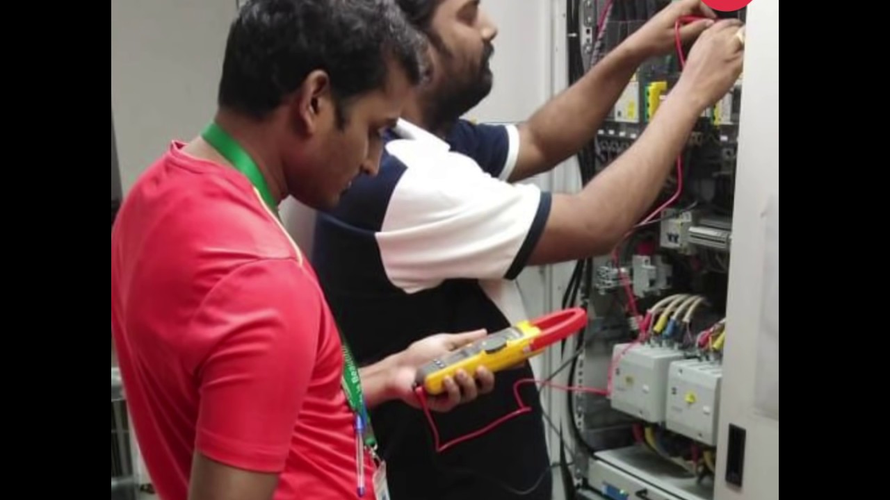 Lockdown Heroes of Jio Keeping Mumbai Connected