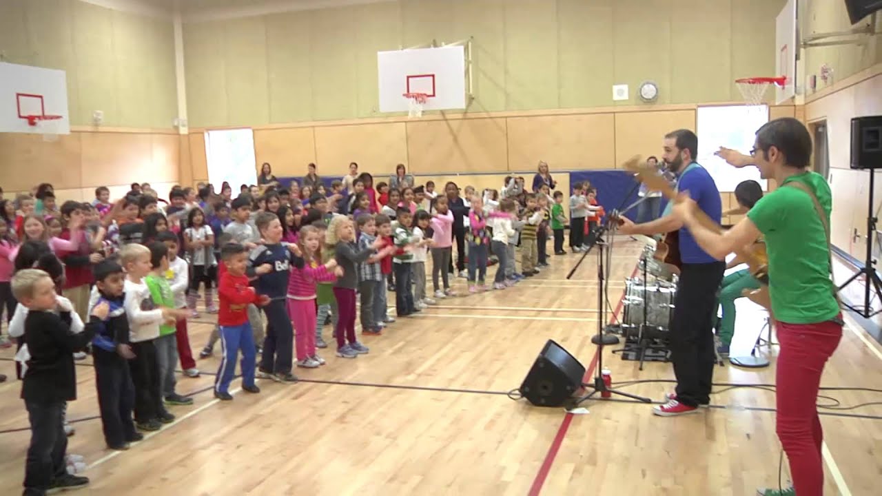 Will's Jams performs 