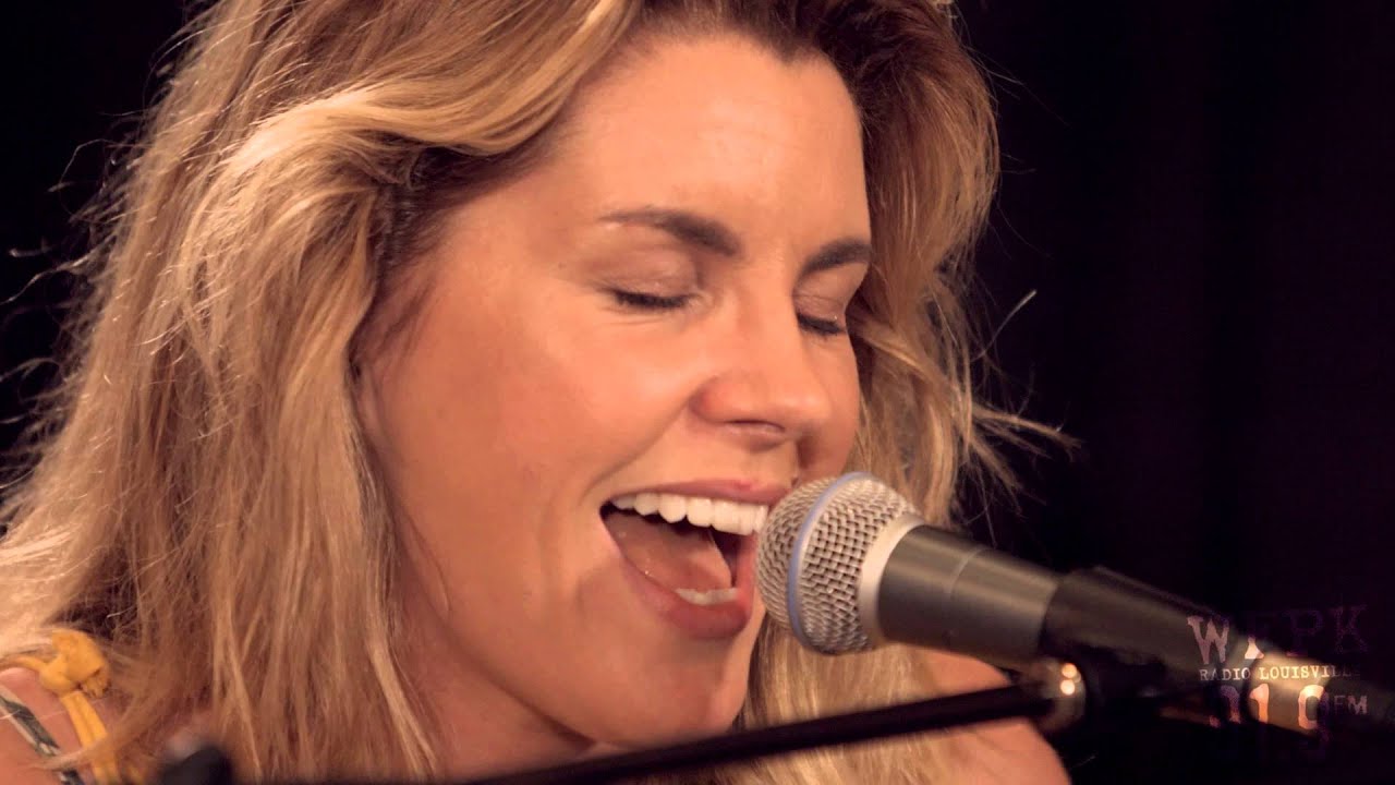 Grace Potter - Alive Tonight (Live on WFPK)