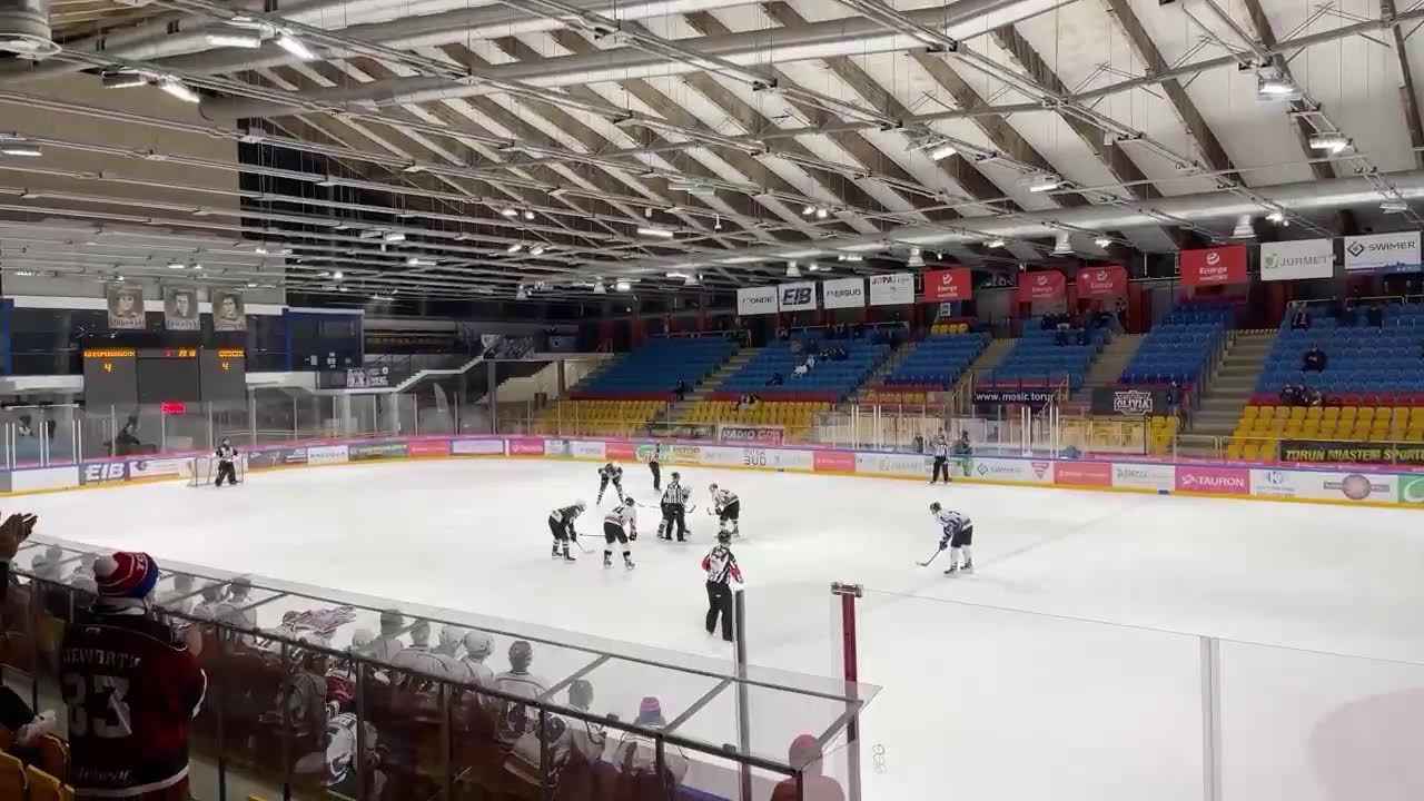 MKS SOKOŁY TORUŃ VS FUDEKO GAS GDAŃSK -  TERCJA III