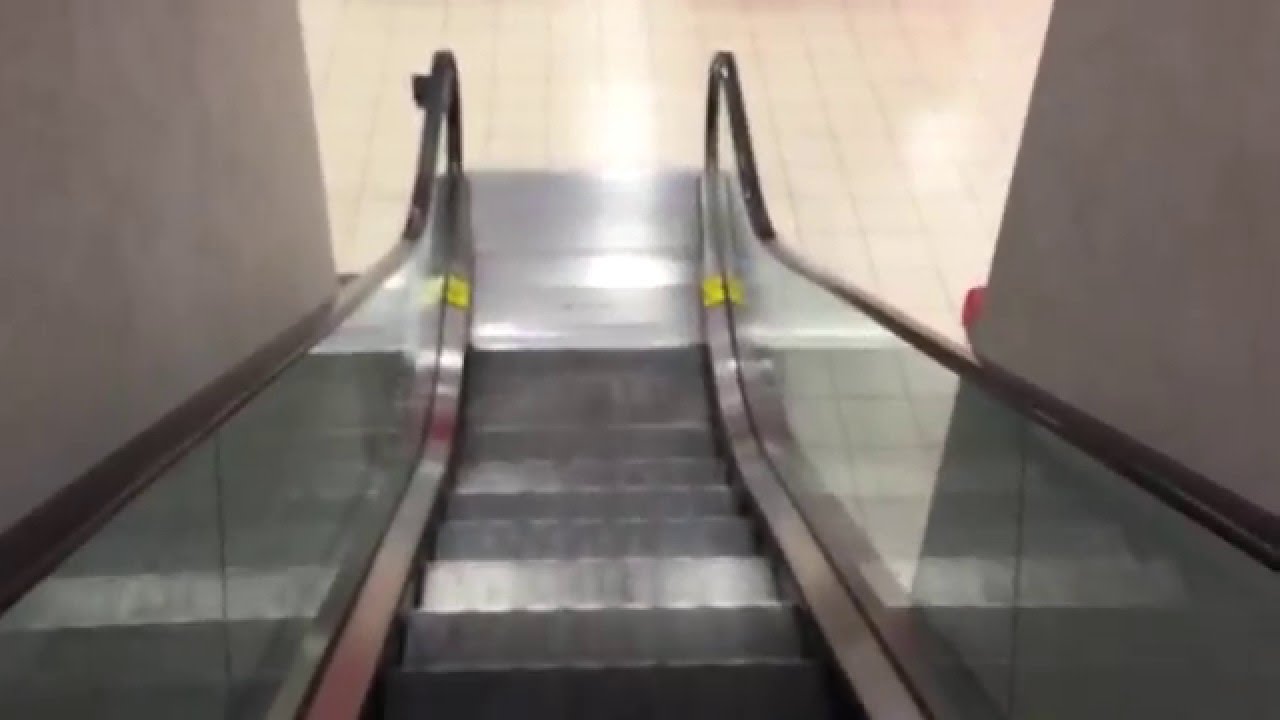 Otis Escalators At JCPenney Carolina Place Mall In Pineville, NC