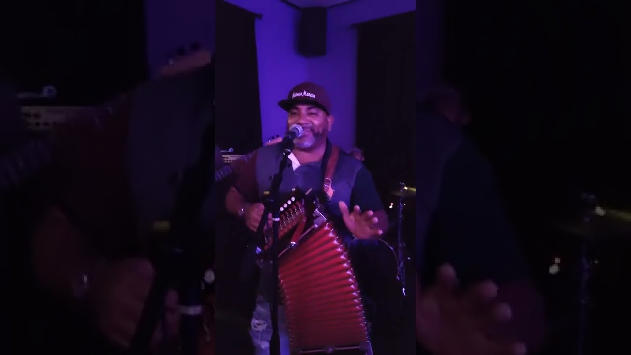 🎶Nooney and the Zydeco Floaters live @Royalty Bar and Lounge
