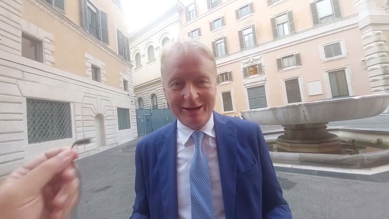 Il centrodestra e le due opposizioni, intervista a Lucio Malan
