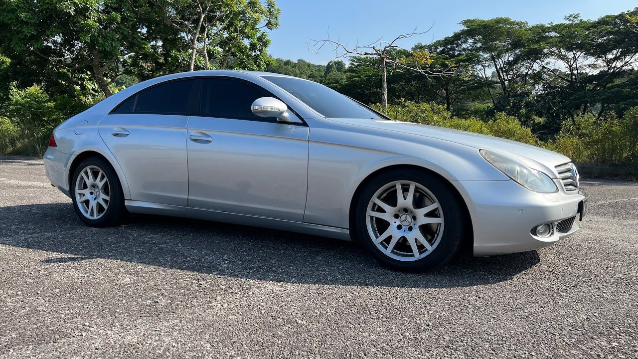 2005 Mercedes-Benz CLS 350 Start-Up and Full Vehicle Tour