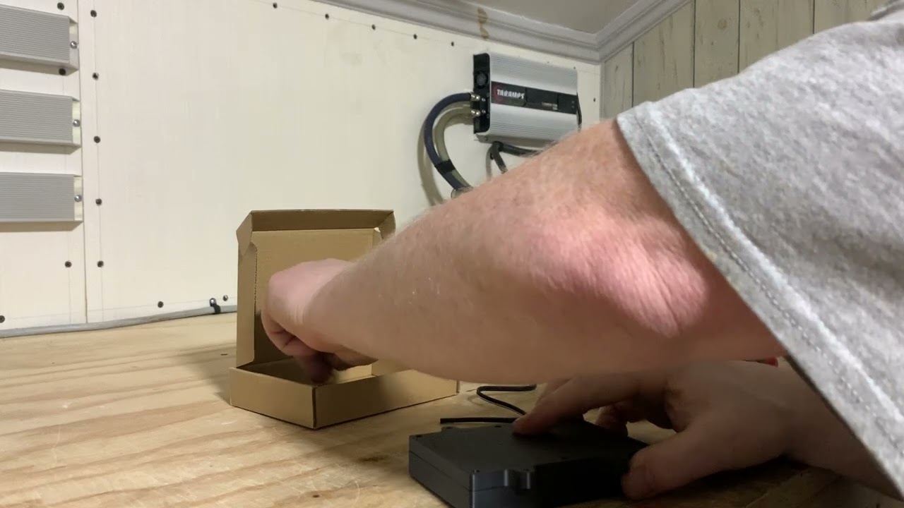 Heltec 6S balancer with digital voltage display unboxing