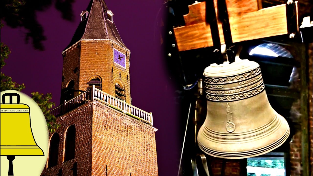 Plenum met nieuwe luidklok te Bellingwolde