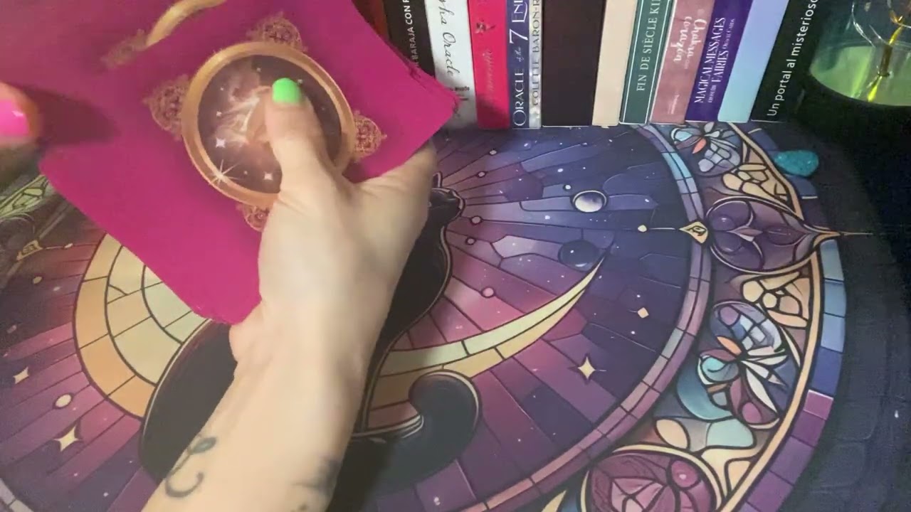 PERSONA DE INTERÉS: QUÉ ES LO QUE ESTÁ PENSANDO SOBRE NUESTRA SITUACIÓN? QUÉ HARÁ?💍🏡💝