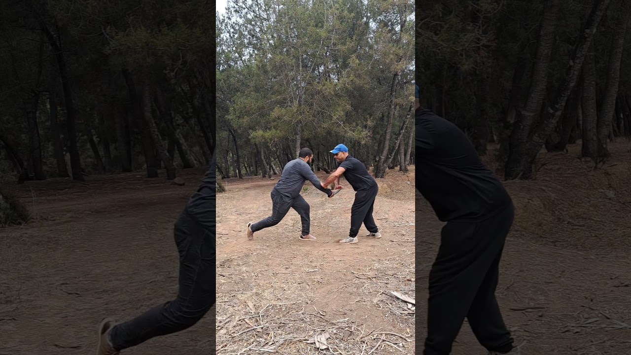 selef defence contre un attaquant agrisive par un couteau 🔪
