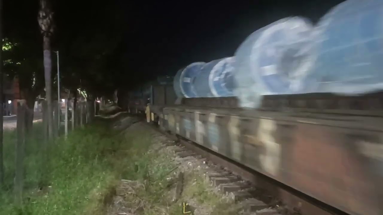 Trem (sentido sp) 20/02/26 19:15h Km 279 +500 carga geral 