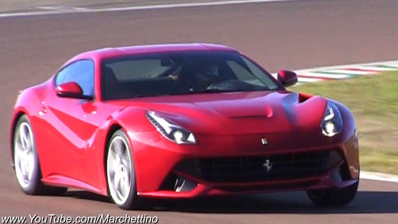 Ferrari F12 Berlinetta LOUD Accelerations!