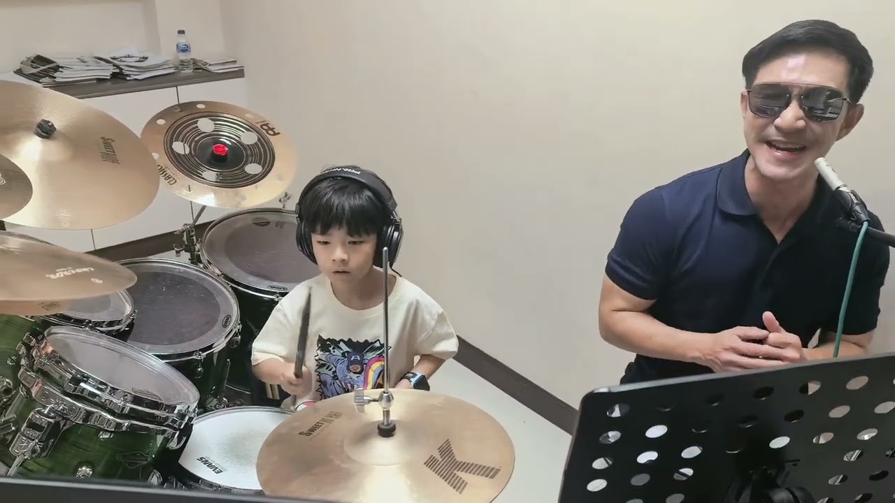 ขอบคุณ​ที่รักกัน​  ตินตินกับปะป๊า​ 