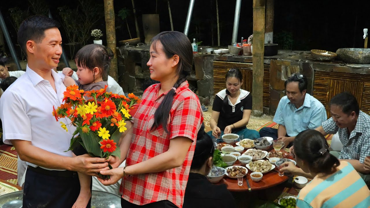 TAN's Store Has The Highest Revenue Company - The Director Visited The Farm & An cooked a arand meal
