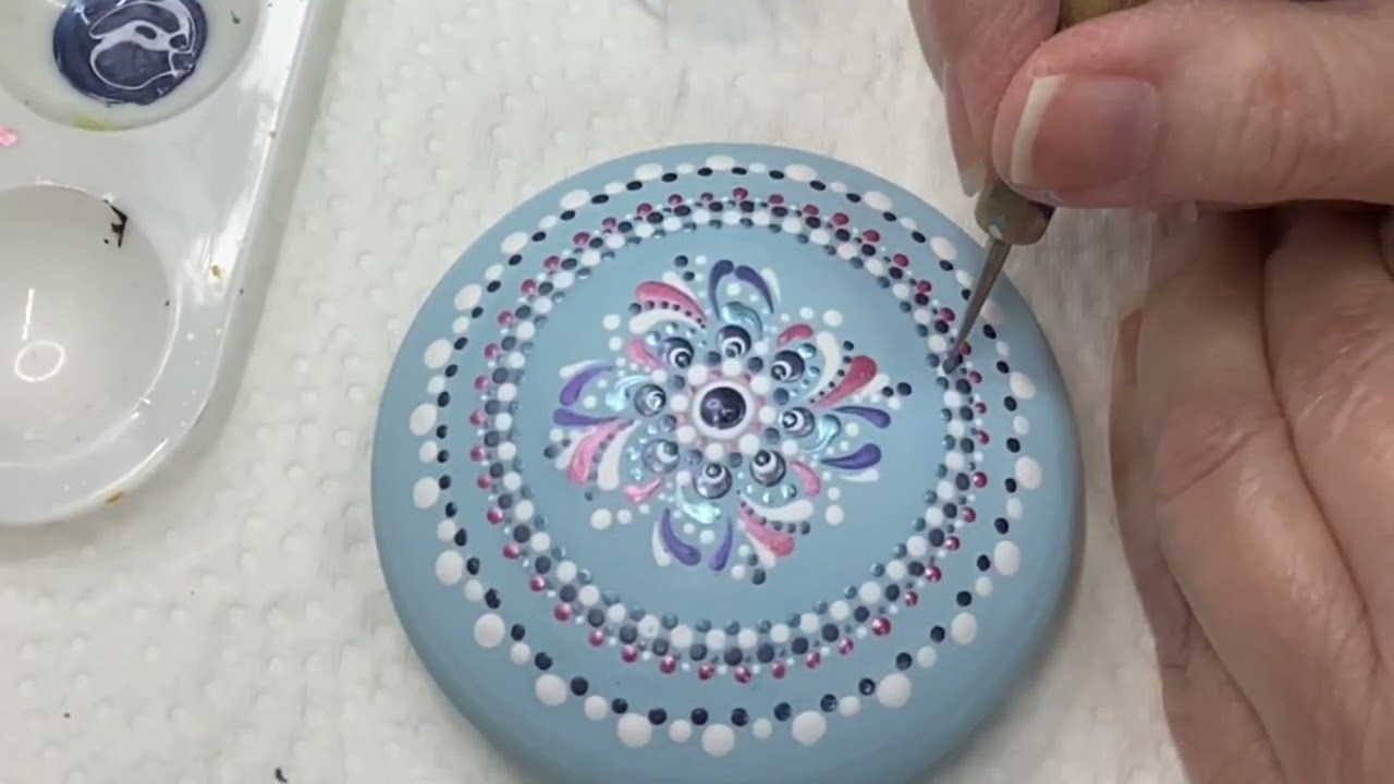 ✨ How to Design & Dot this lovely Art Mandala! With tips, tricks & fixes, on Rapid Set Cement stone