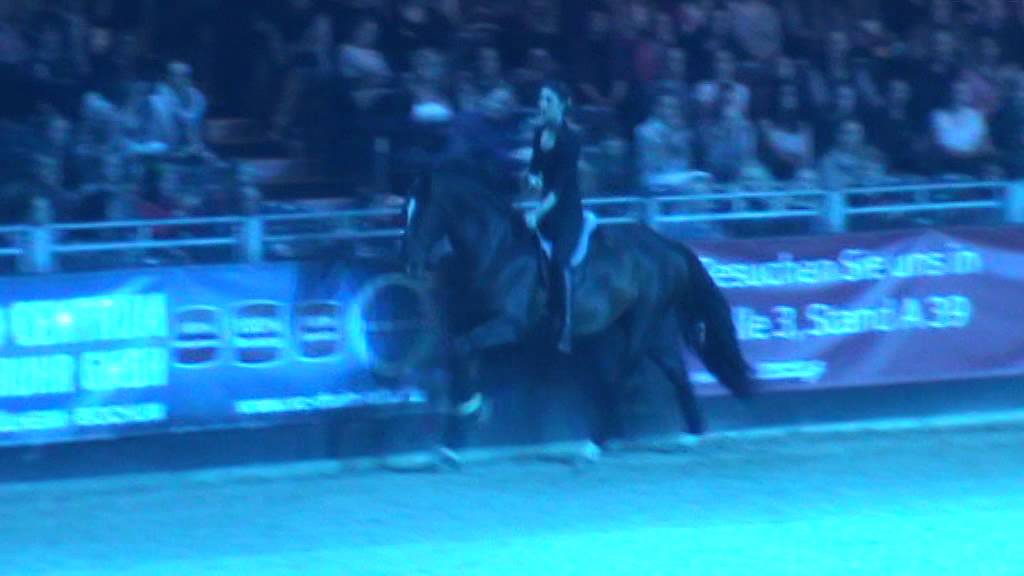 Equitana 2015 - Promotion for the HOP TOP SHOW - Mistral & Alizée