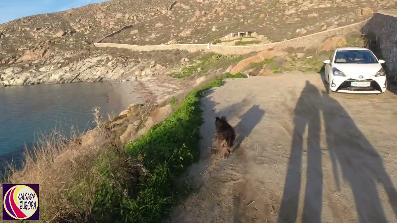 Hiking to Capari Beach_4K