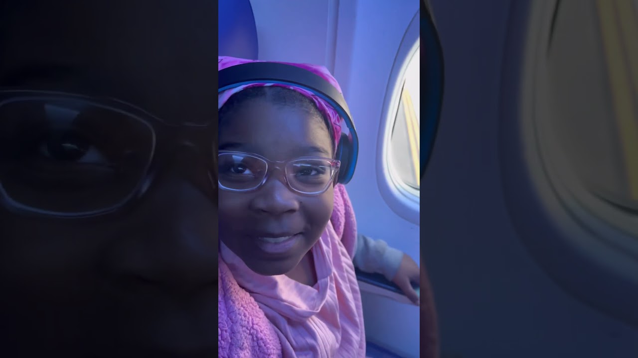 7 Tips For Traveling With Kids 2023| Kid Travel Hacks | Family Travel With 3 Kids