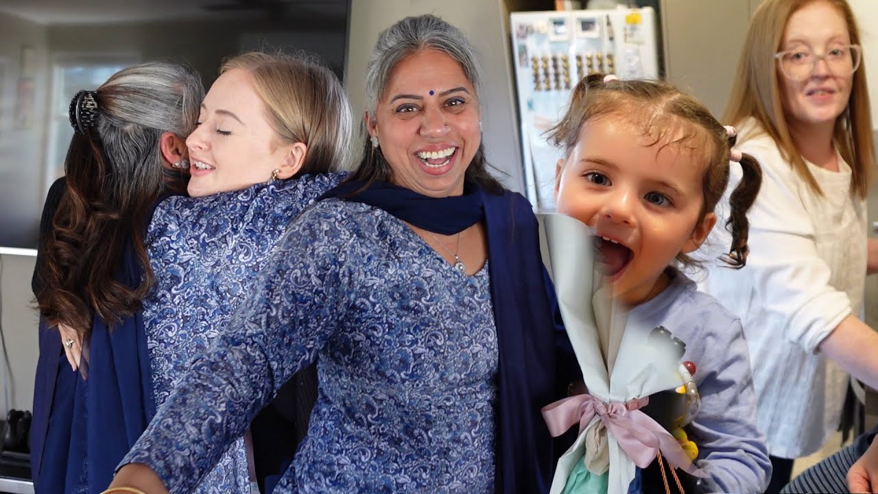 CELEBRATING BOTH OUR MUMS ON MOTHERS DAY! Happy Mothers Day Vlog *SURPRISE*