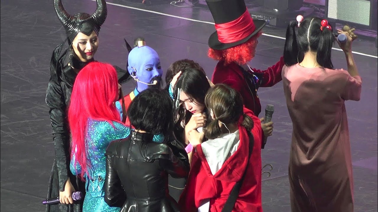191020  울음 바다가 되어버린 트와이스(TWICE) 팬미팅 현장 직캠 @ ONCE Halloween 2 Seoul