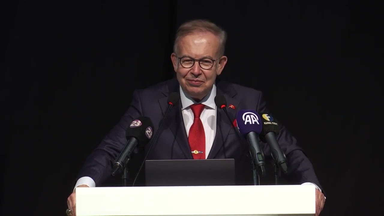 Yaycı T&uuml;rkiye&rsquo;yi, Misaki Milli Sınırları ile uyuşturacaklar