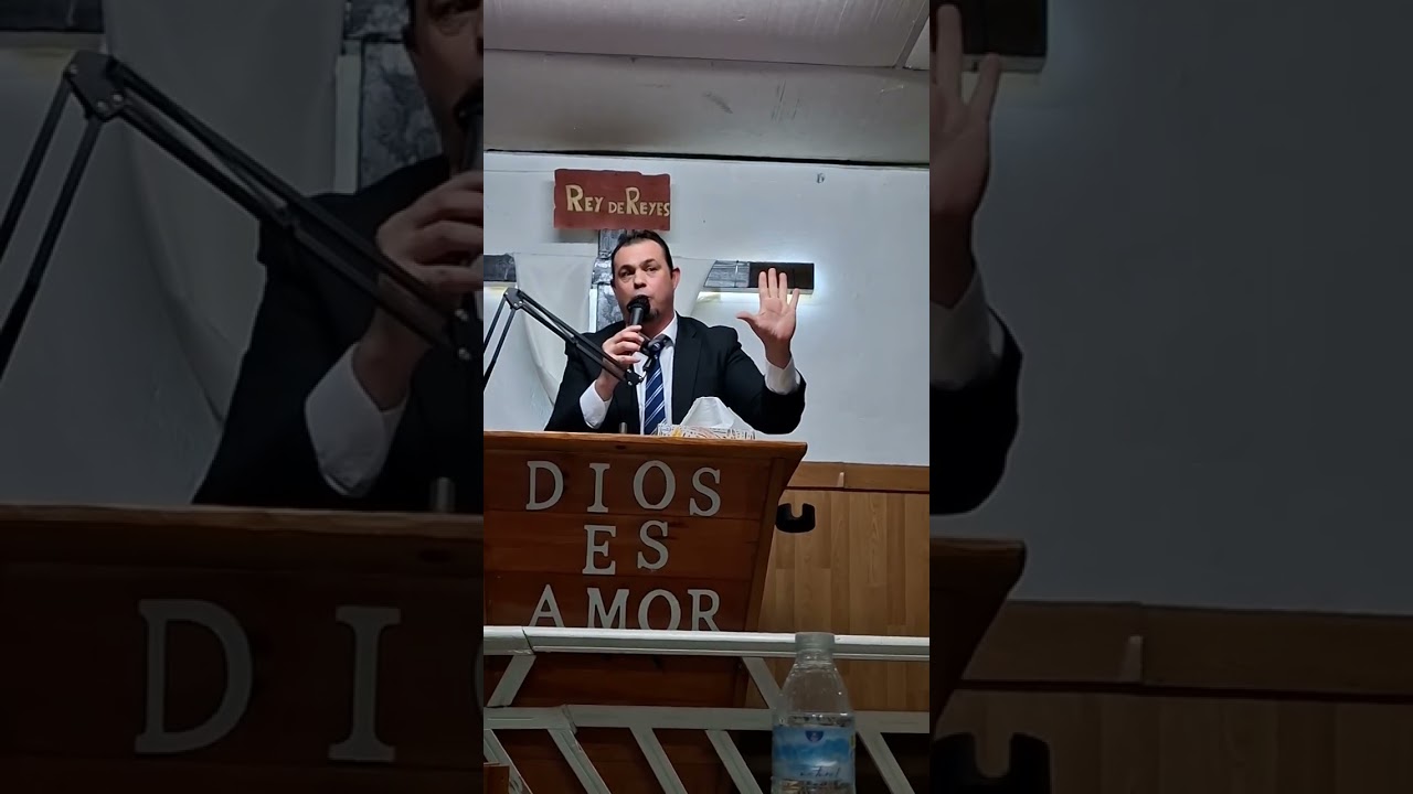 Iglesia de Santo Domingo predica hermano Enrique de Miranda una bendición 🙌🏻