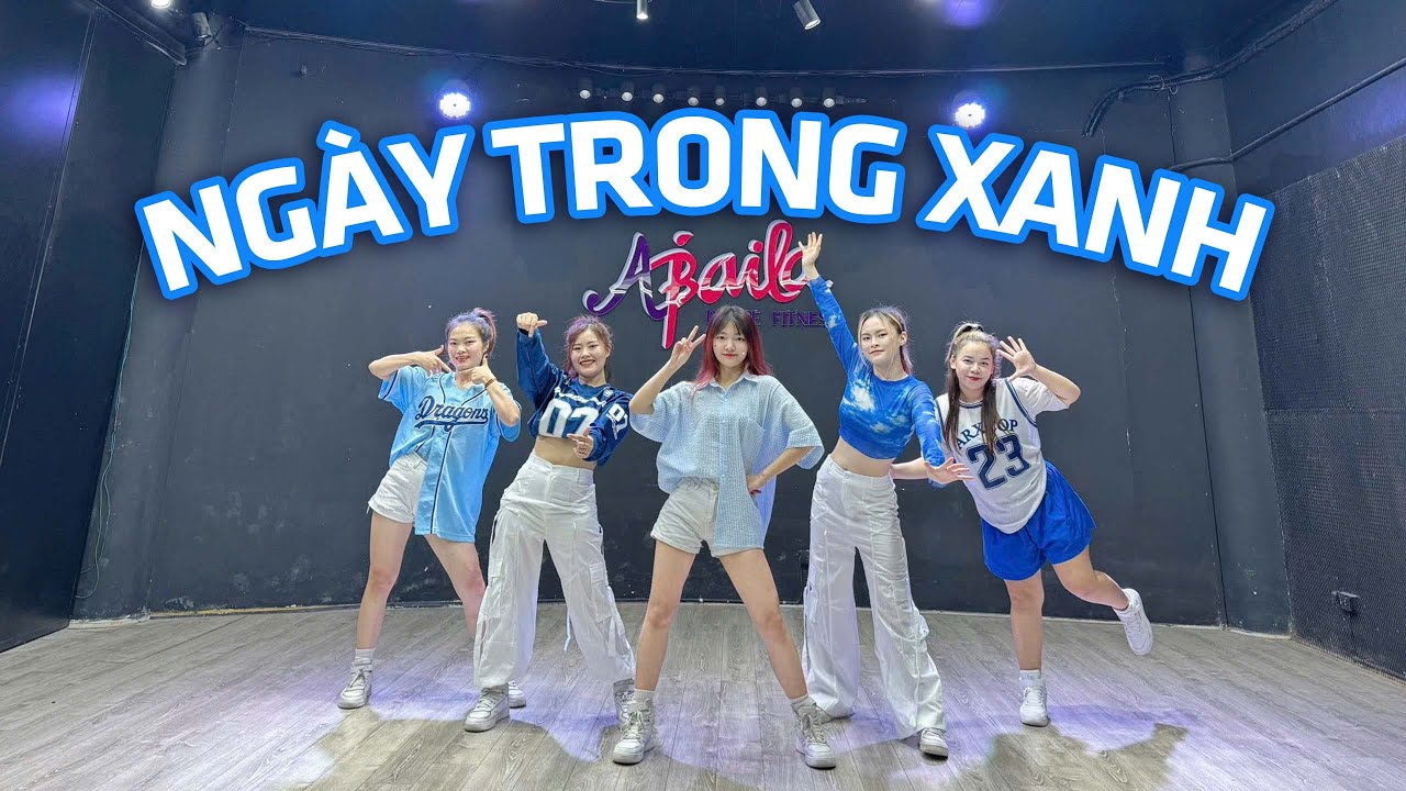 Quang Hùng MasterD - 'Ngày Trong Xanh' | Zumba Dance | Choreo by Giang BB | Abaila Dance Fitness