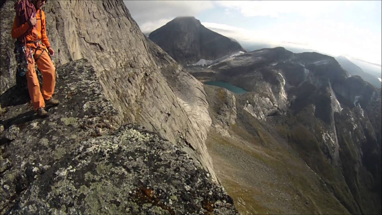 Stetind . Vestveggen og Vesteggen