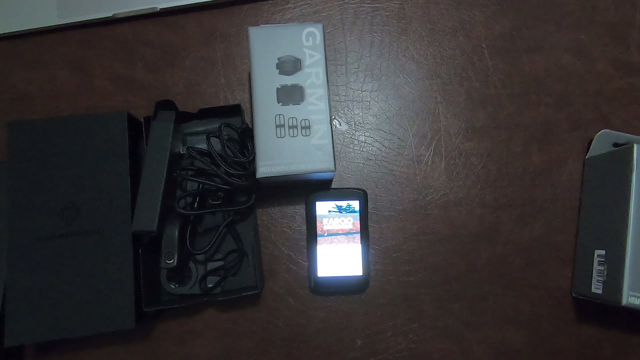 Hammerhead Karoo 2 Unboxing and Power On! GPS Cycling Navigation Computer