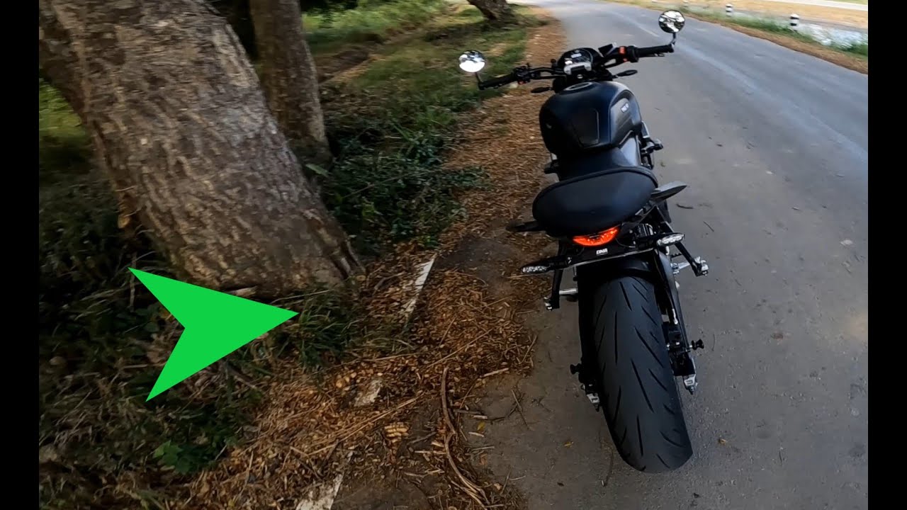 Triumph Trident 660 Tail Tidy 'Flipped'. Detailed Look