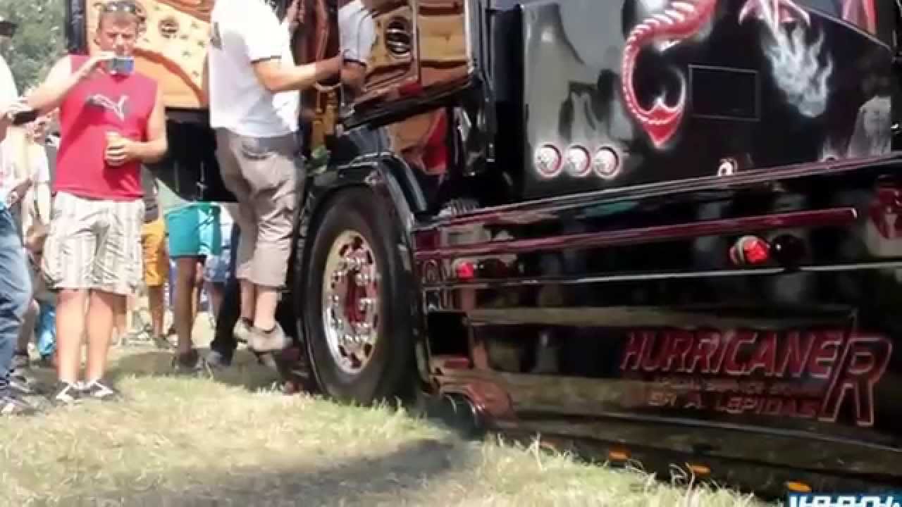 Scania V8 SOUND!! Sarantos