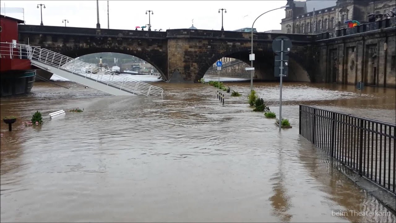 Hochwasser der Elbe in Dresden [ 02.06.2013 ]