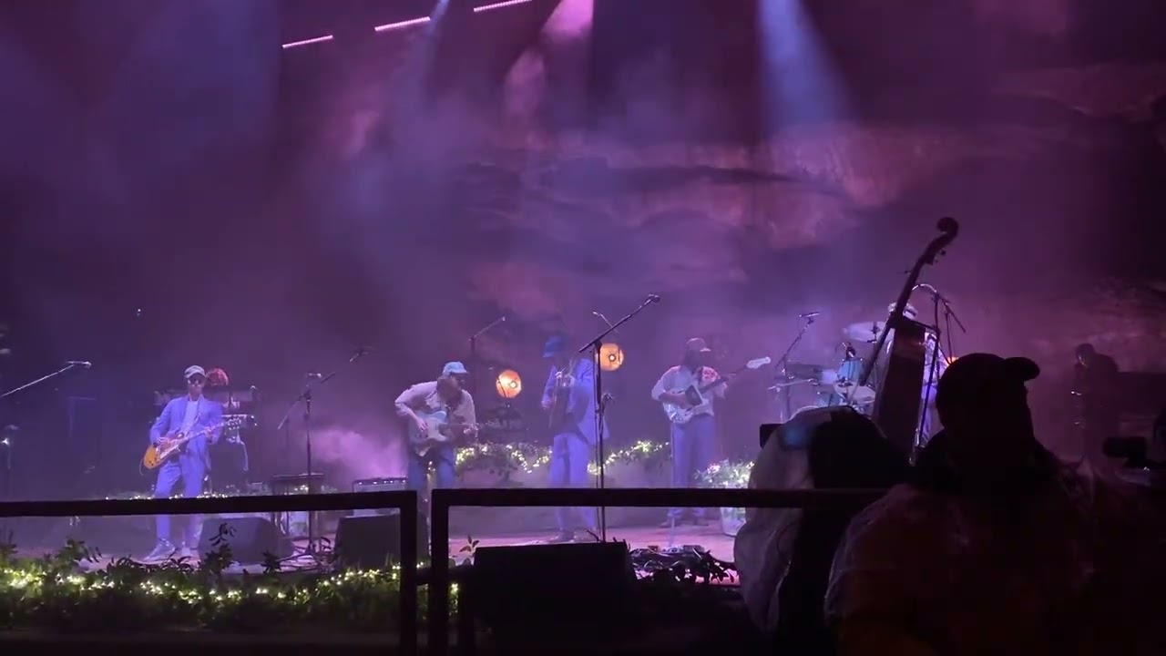 Goin’ to the Country - Caamp at Red Rocks 10/3/22 with Carter King of the Futurebirds