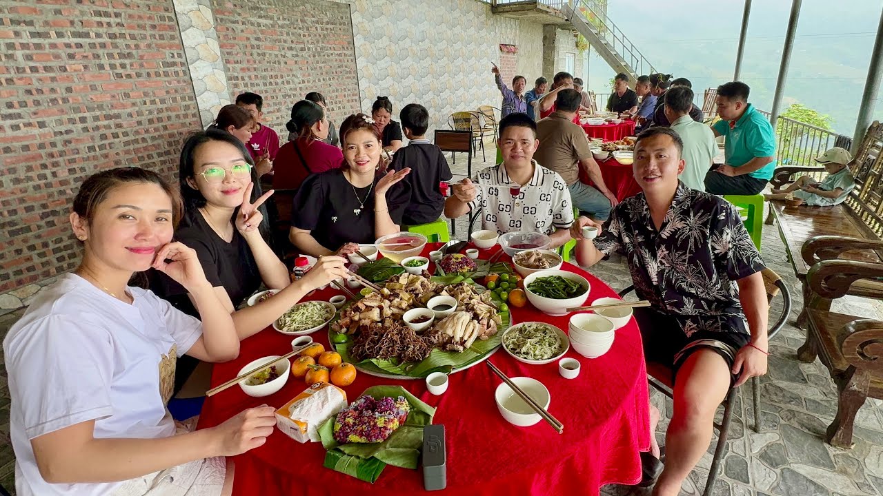 Đại Tiệc Tết Thanh Minh Nh&agrave; Em Lan Bản Người Dao | T&Agrave;Y TV