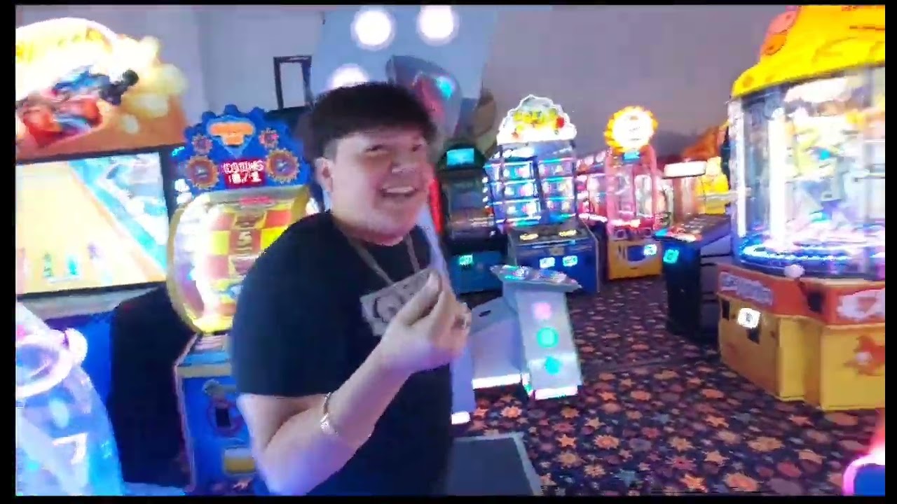 Ethan Vs Kevin arcade battle