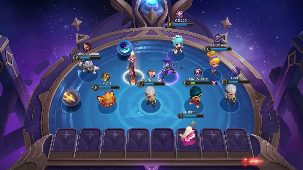 BAŞ DÜŞMANIMA KARŞI HERŞEYİ ÇALIŞTIRIYORUM  ( MOBİLE LEGENDS BANG BANG : MAGİC CHESS )