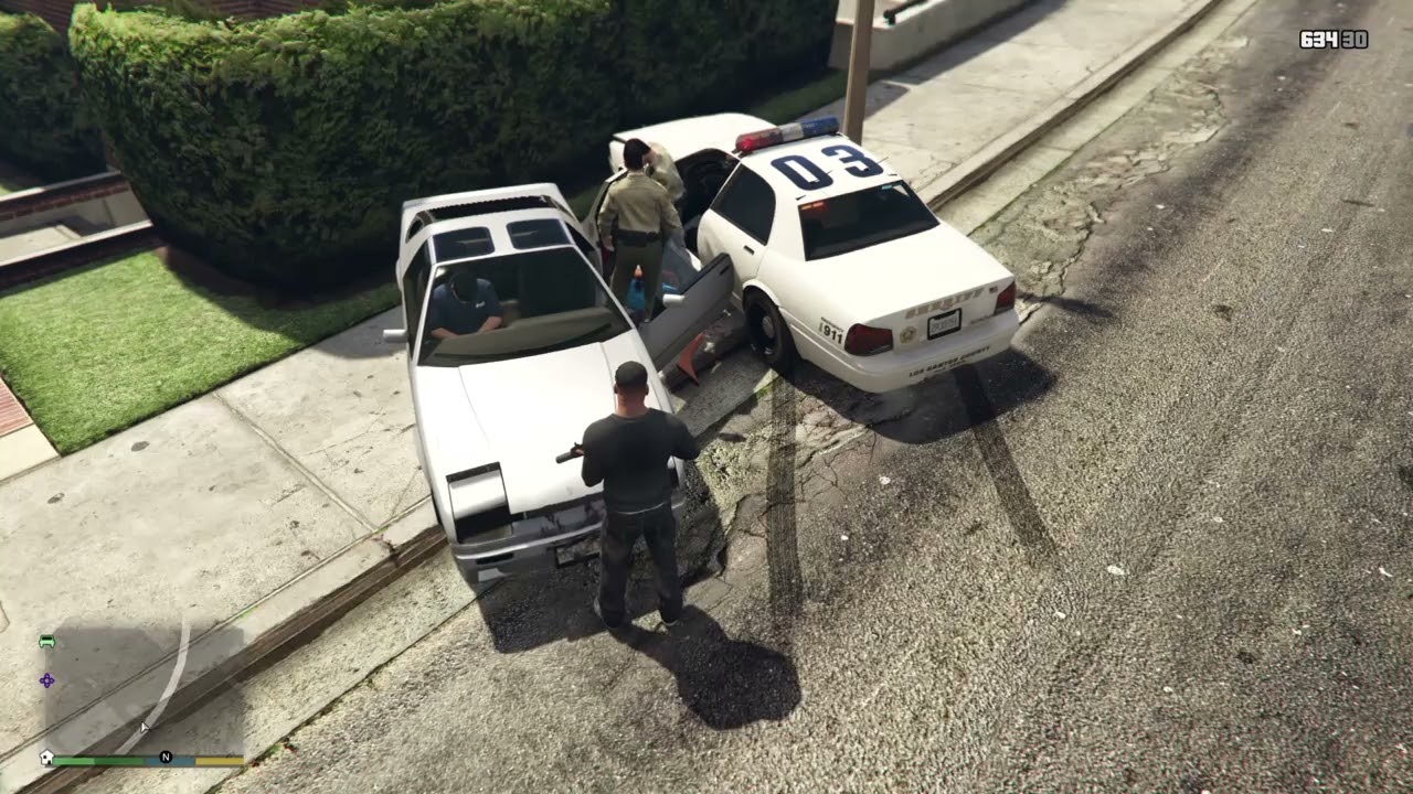 GTA V.  Duke O'Death Police Hot Pursuit.  Money Truck Chase end with a Dramatic Police Chase.