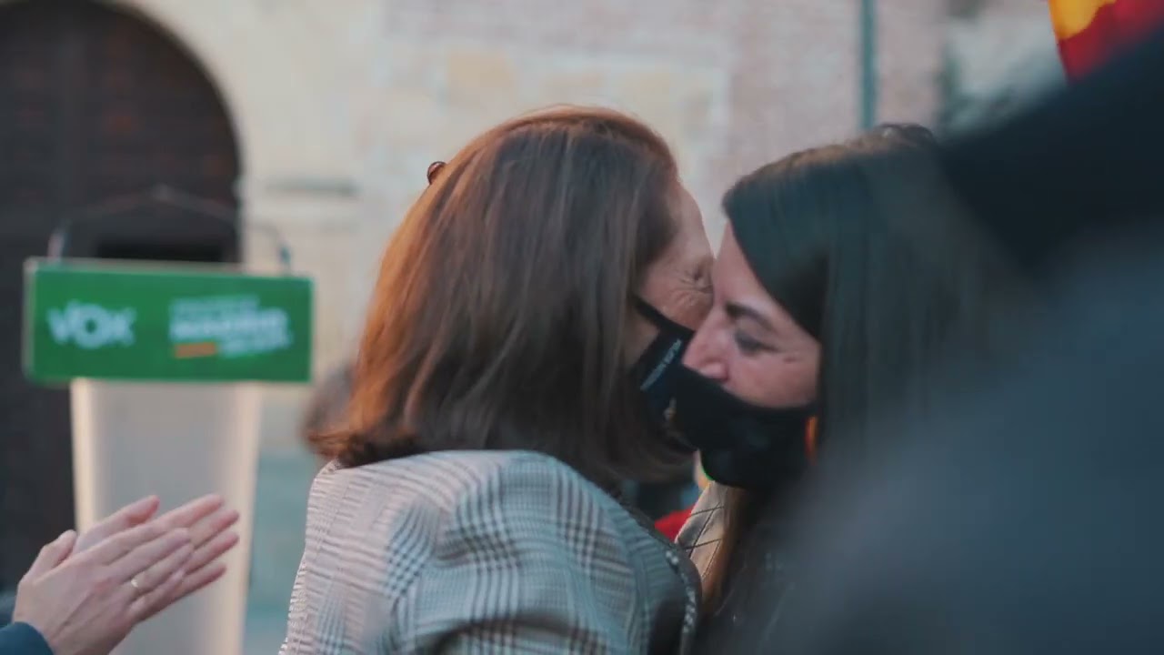 ¡Frente a sus mentiras, nuestra firmeza!