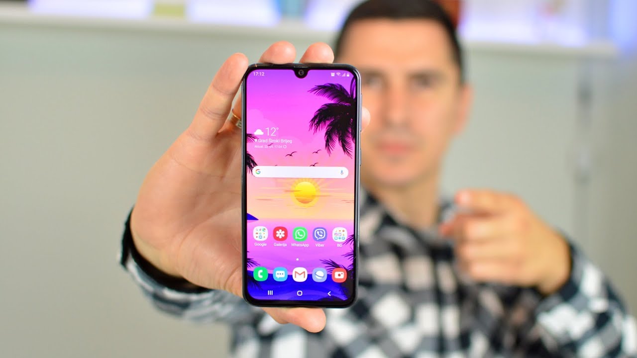 Samsung Galaxy A40 Recenzija - KOMPAKTNI LJEPOTAN