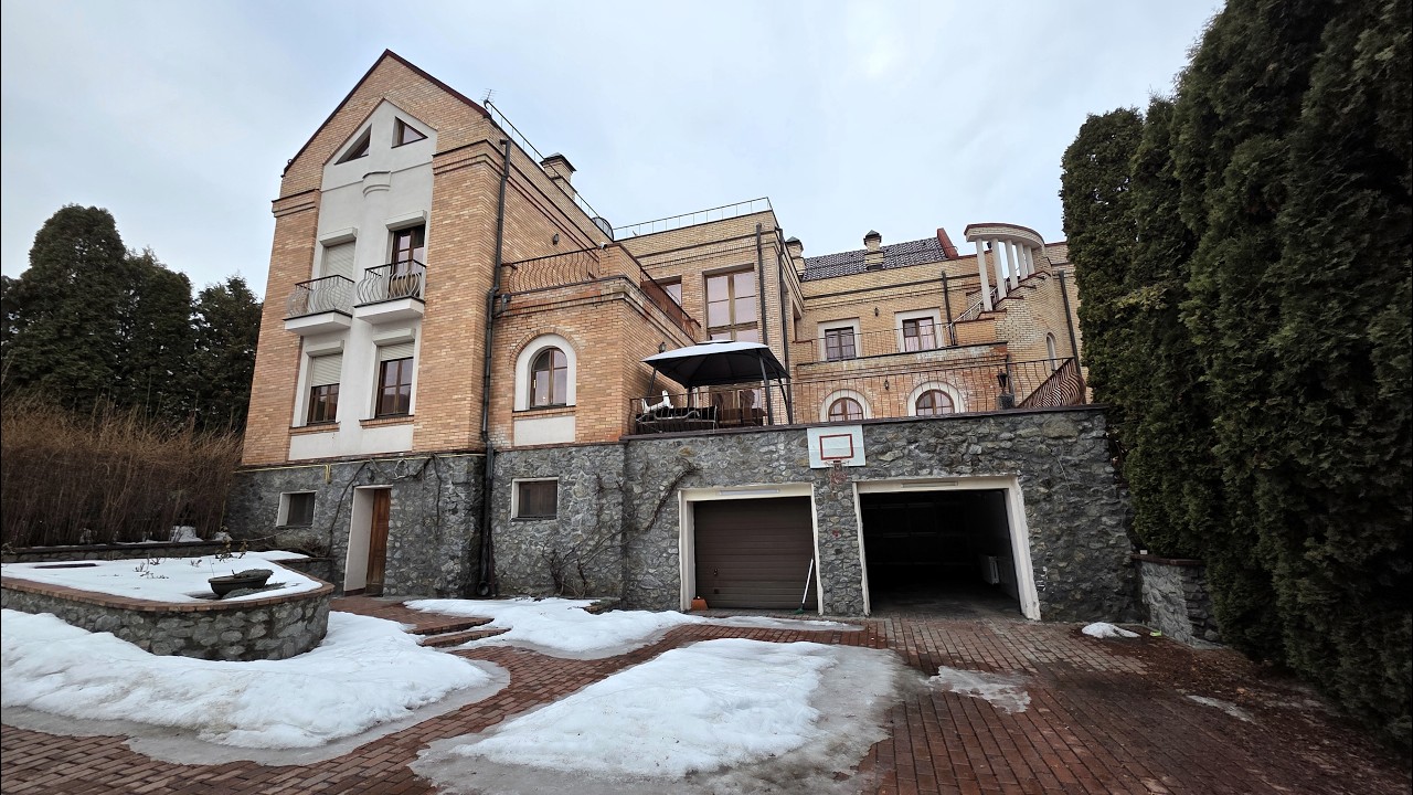 🏰 Резиденція 800 м² біля озер | 22 сотки | Вітряні Гори | 850 000 $