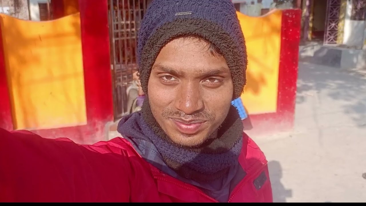 Zomato Order Delivery bhai Train Mai 