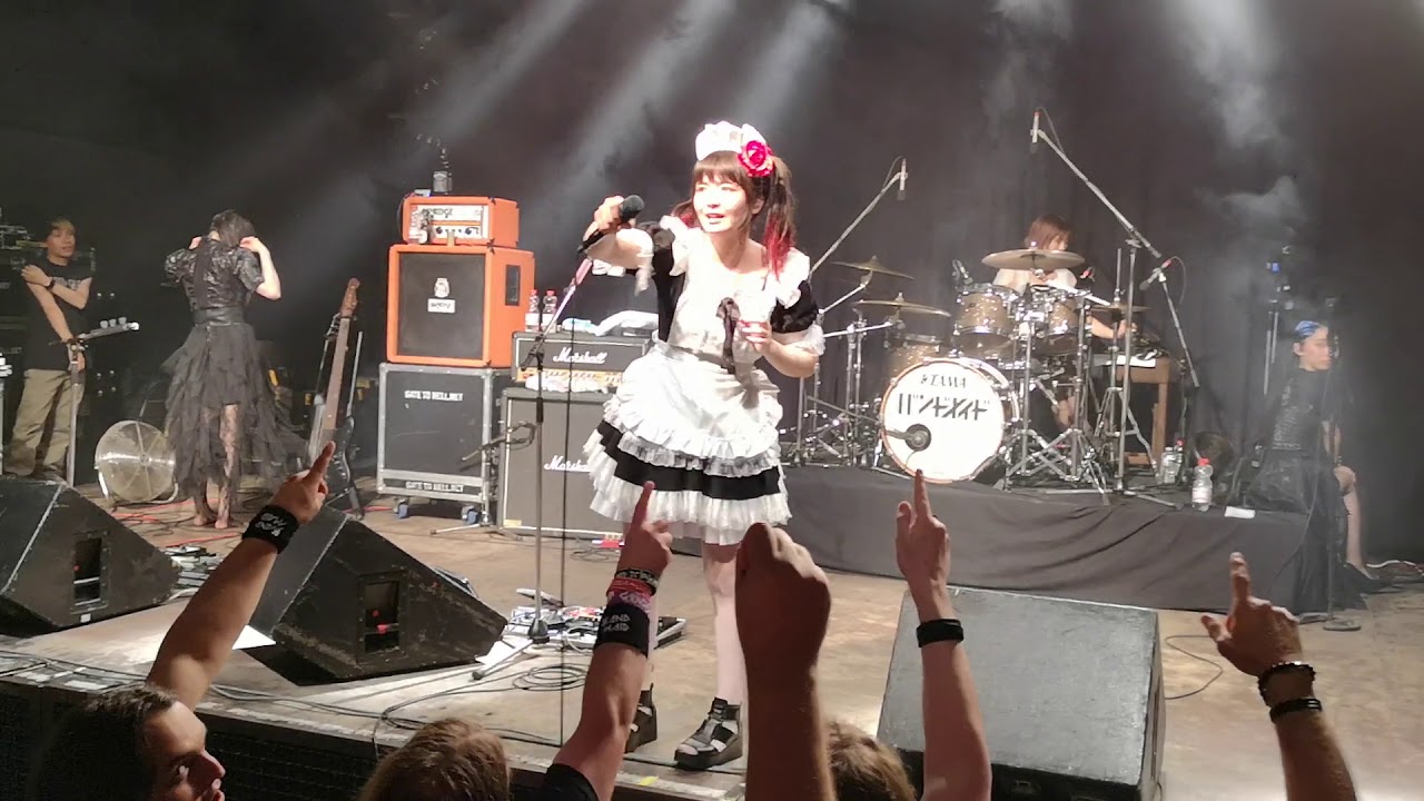 Bochum 2019-06-24 21.04.02 BAND-MAID Akane drum solo - Miku's Magic Time - DICE