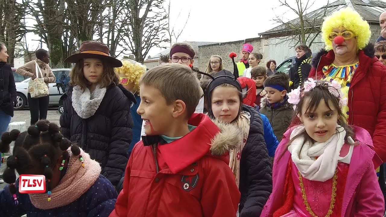 Luçon : joyeux défilé des enfants de la Ste Famille