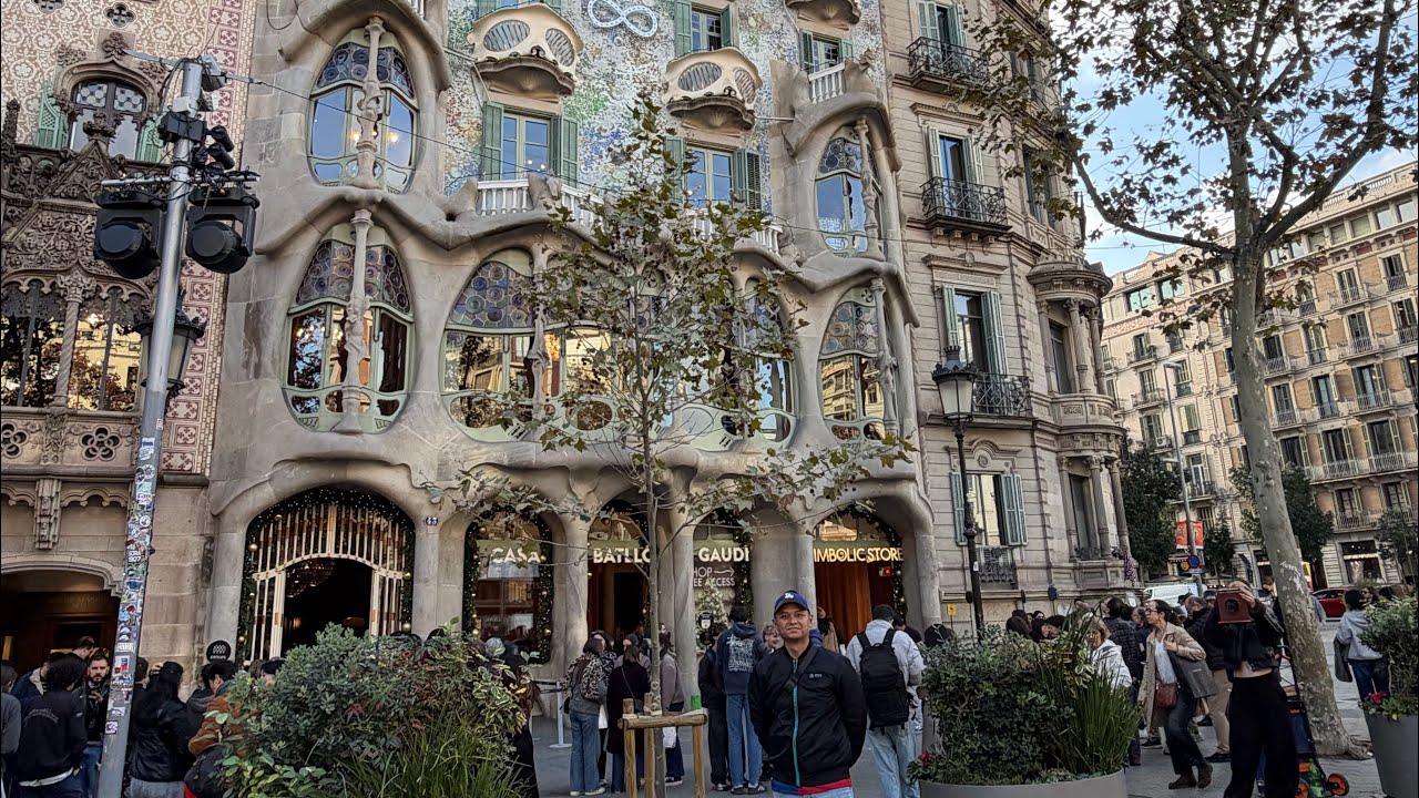 Barcelona walkaround 2025
