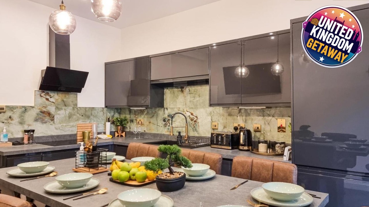 Spacious 5br Home In Leafy Withington | Manchester, United Kingdom | Hotel Review 🌟