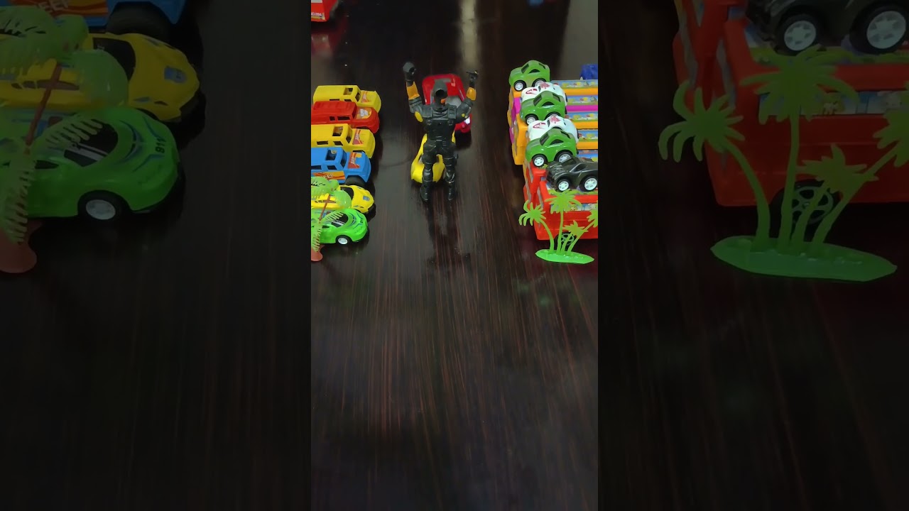 34 kereta api, car hitting with the cammando man toys, car hitting with the car car hitting the toy