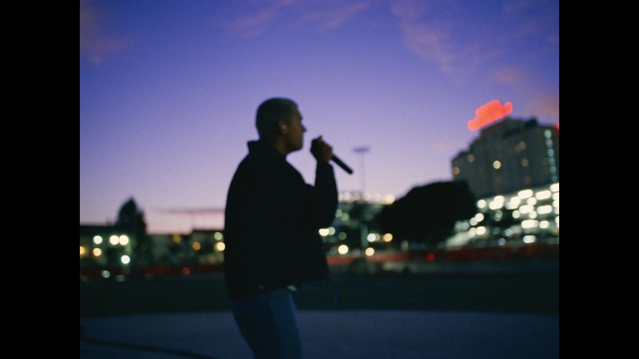 Omar Apollo Performs “Unbothered” Live on the Honda Stage