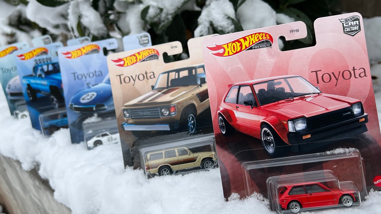 Lamley Showcase: Hot Wheels Car Culture TOYOTA in the snow!